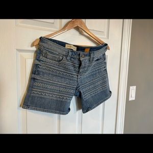 PILCRO DENIM SHORTS